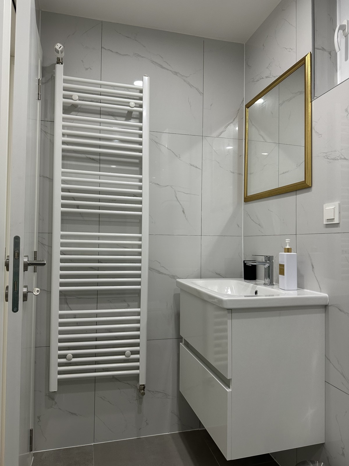 img daacdf0a24210acc1e44f0a66ca5ffd1 v