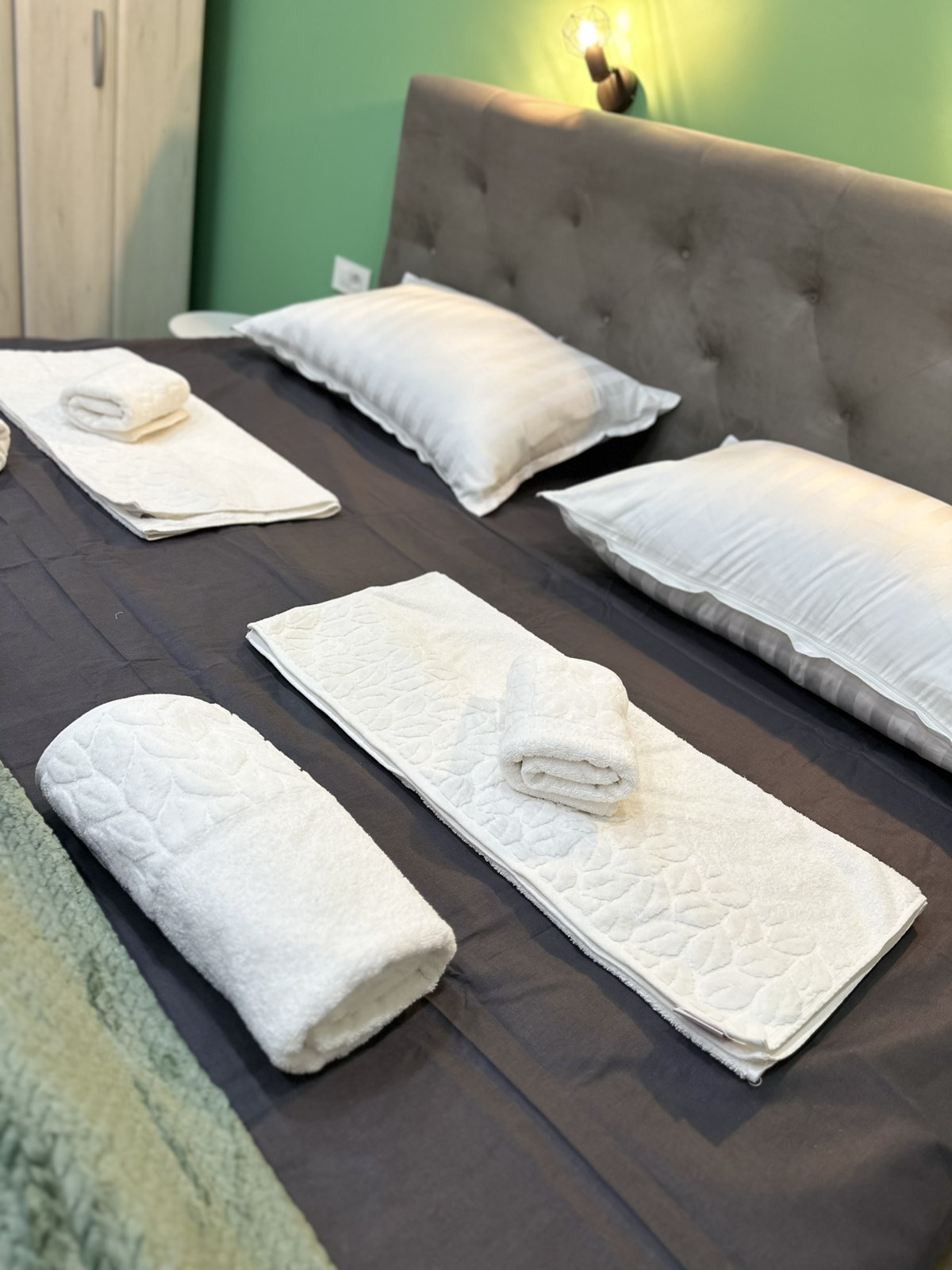 img f611679404a3863564b073f22bf44195 v